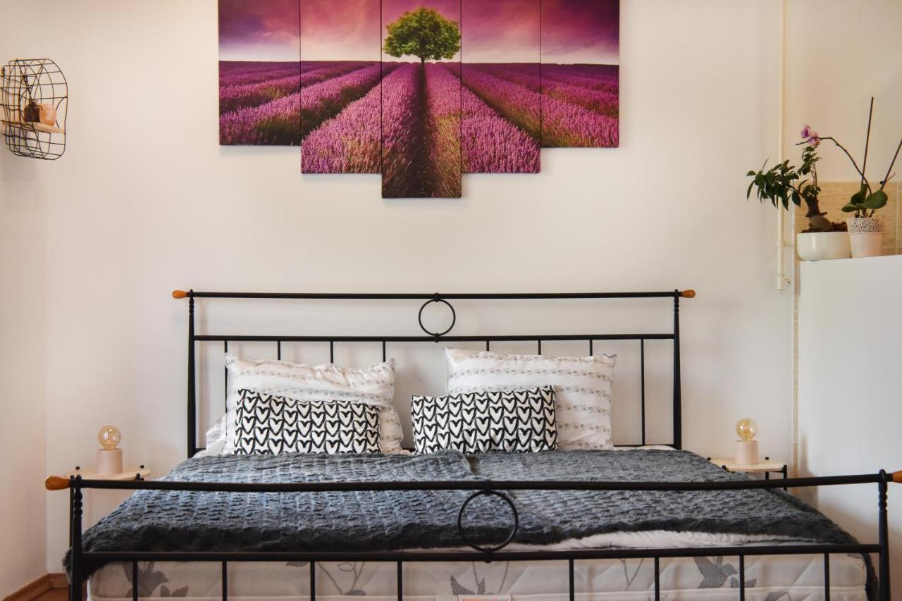 Studio Apartment Old Town Castle Samobor Ngoại thất bức ảnh