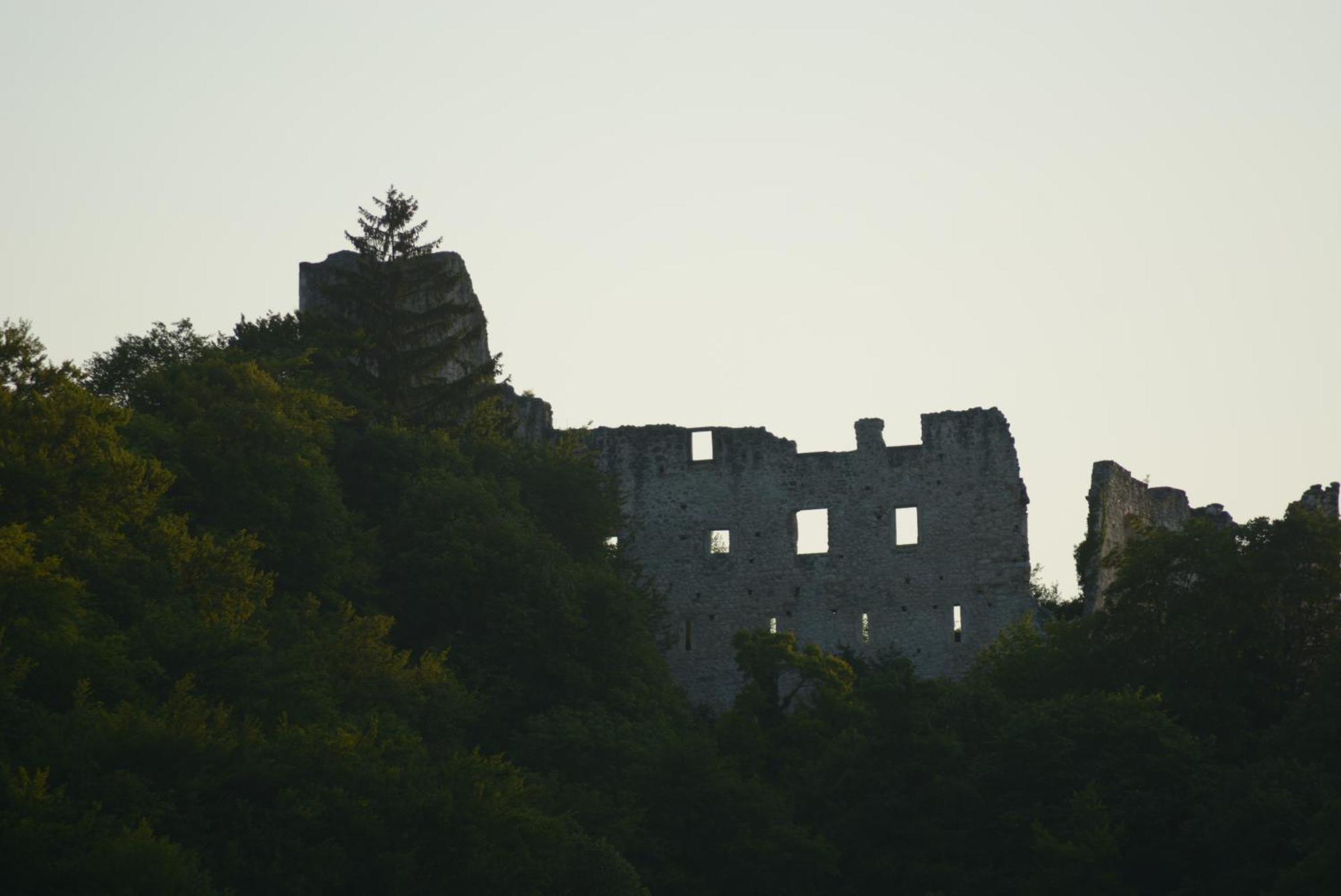 Studio Apartment Old Town Castle Samobor Ngoại thất bức ảnh